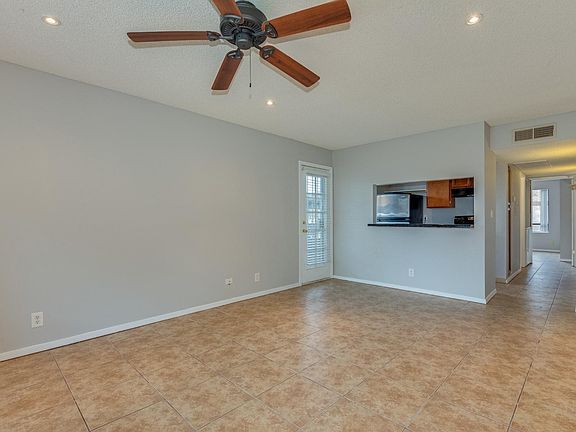 4th image of 14203 N 19th Ave Unit 1001