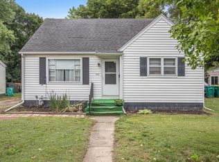 303 Bedford Rd N, Battle Creek, MI 49037