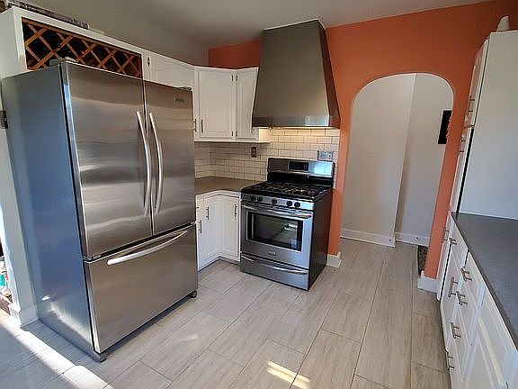 5th image of 810 Colegate Dr