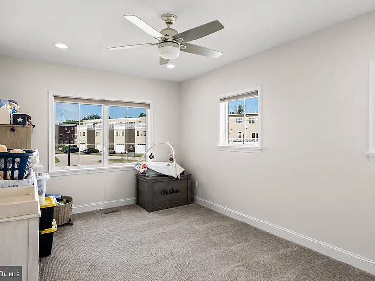 2312 Napoli Way — Photo 21