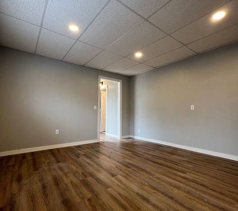 PI 15 313 Main St Onalaska WI Zillow