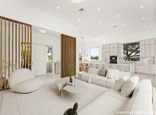 5890 NW 39th Ave, Boca Raton, FL 33496