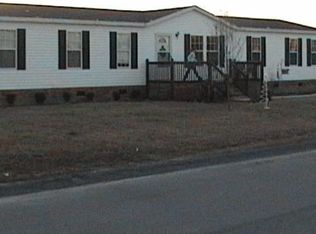 103 Magnolia Gardens Dr, Jacksonville, NC 28540