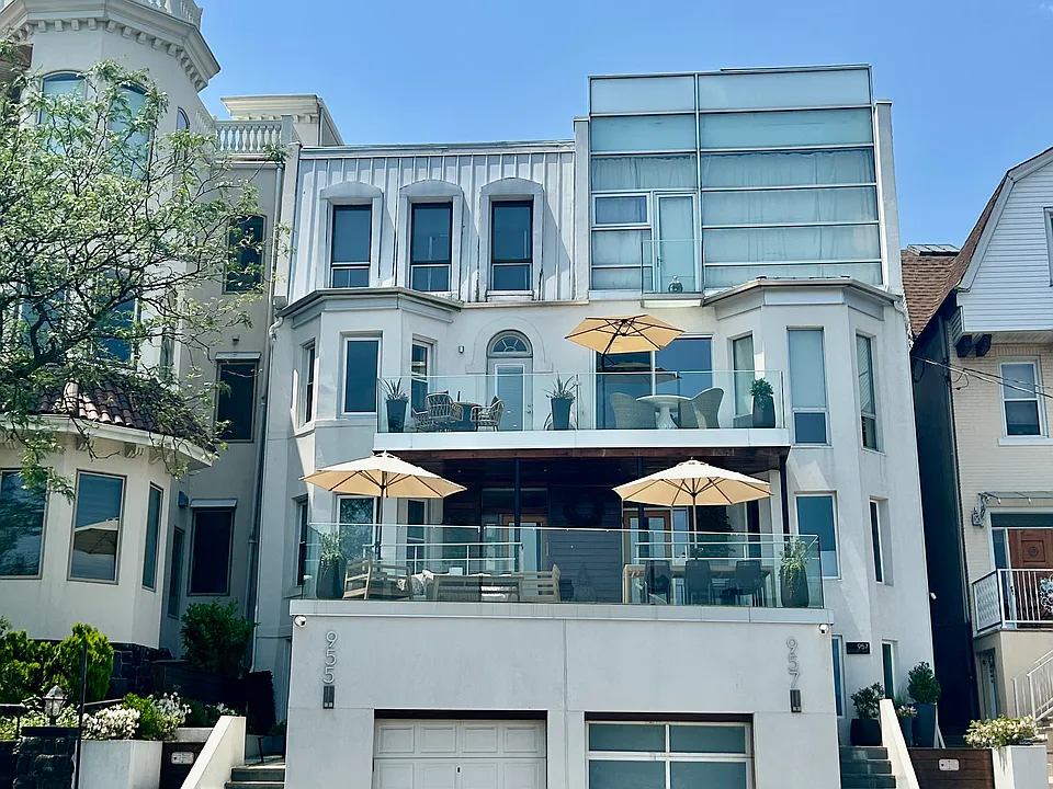 955 Boulevard E #1