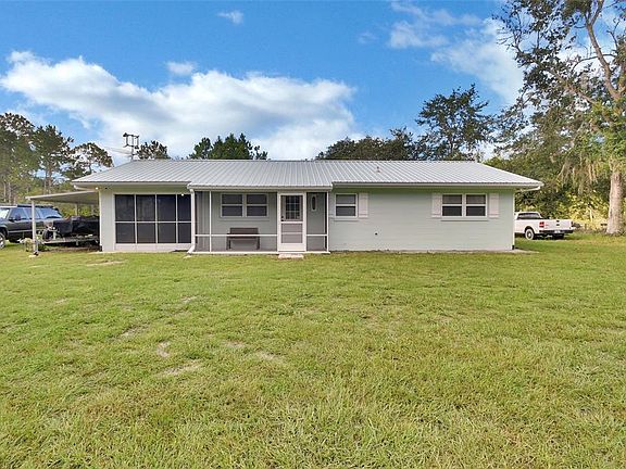 5th image of 22040 Blue Creek Lodge Rd