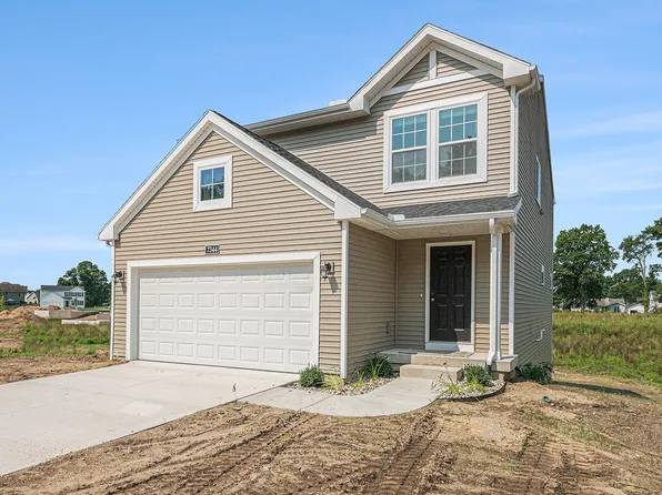 2809 Sanderling Ct, Kentwood, MI 49508