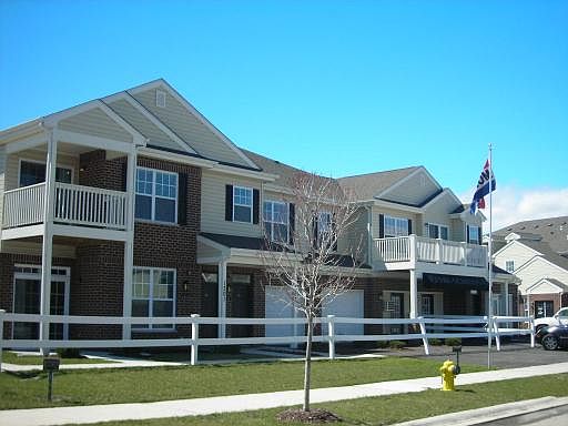1st image of 2207 Echelon Cir #2207