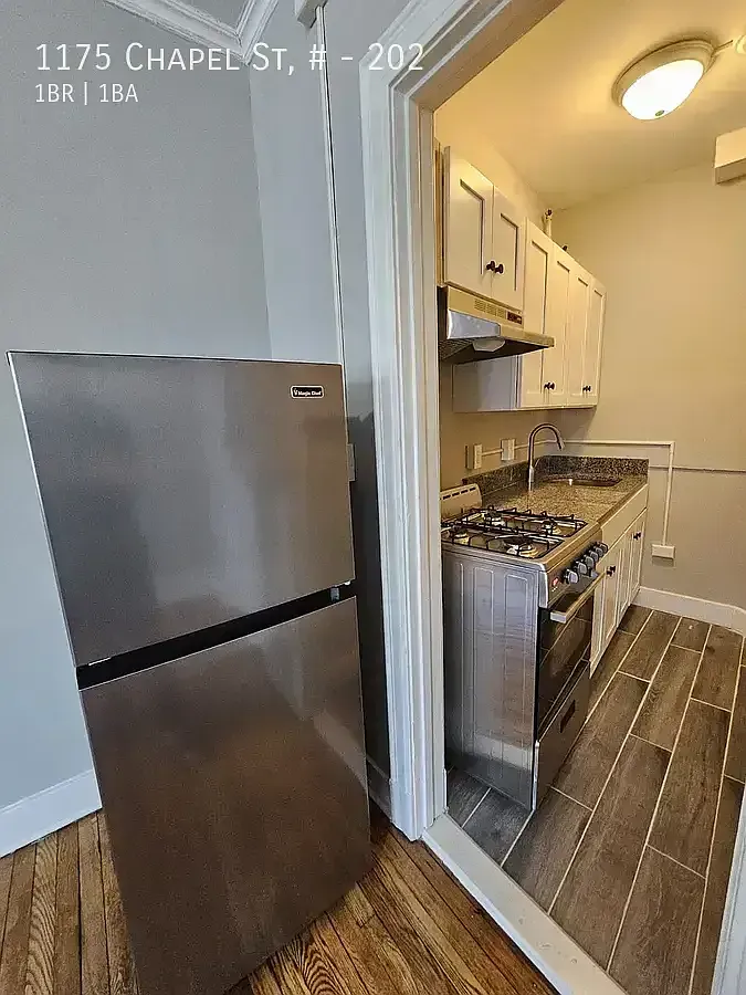 1175 Chapel St #202 — Photo 1