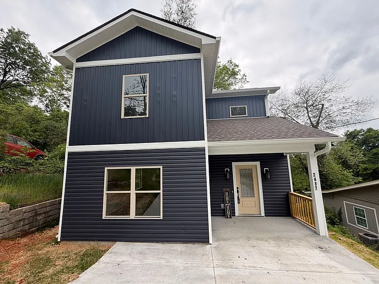 2417 Waverly St NW — Photo 50