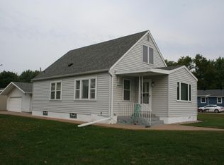 3050 27th St S, La Crosse, WI 54601