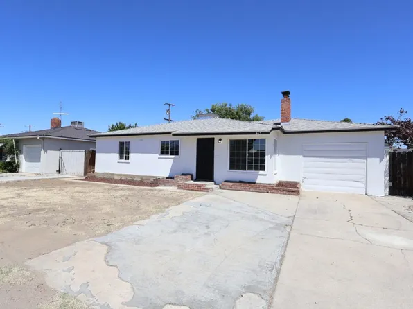 445 Shaw Ave, Clovis, CA 93612