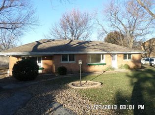 1335 Oak Ave, Lemont, IL 60439