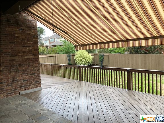2nd image of 535 Oak Brk