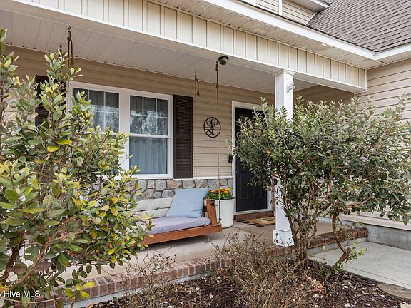 4th image of 106 Chasity Way