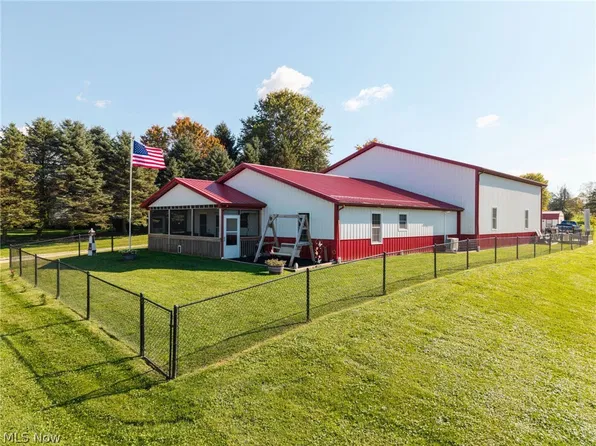 1046 W Hutton Rd, Wooster, OH 44691