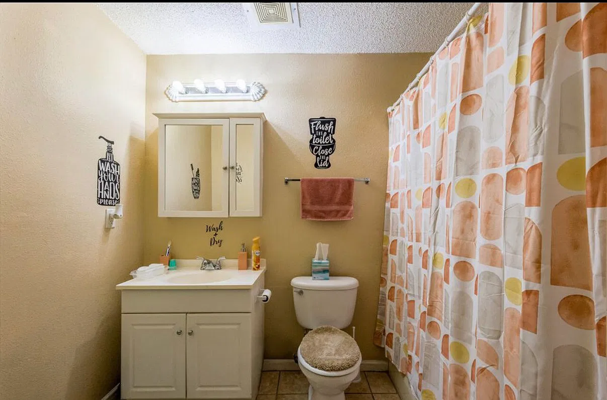 2 bed, 1100 sqft, $1,850 — Photo 3