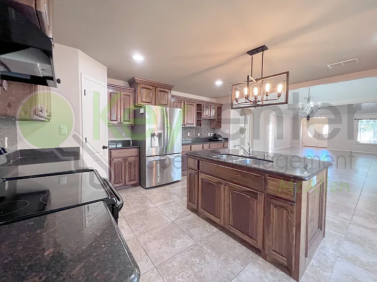 1908 Butkus Dr — Photo 11