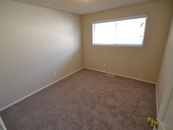 5th image of 6511 190th St SW