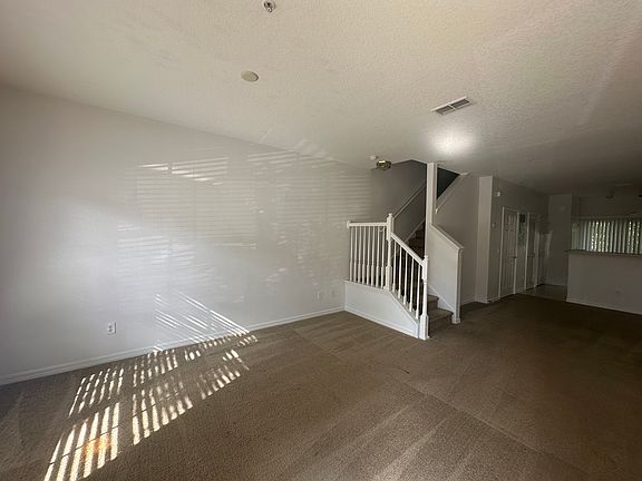 5th image of 10218 Regent Park Dr #0