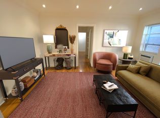 123 Clyde Ave APT 1J, Evanston, IL 60202