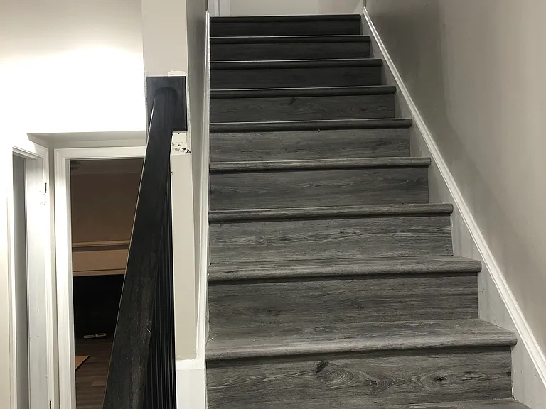 3318 Golden Oaks Ln — Photo 2