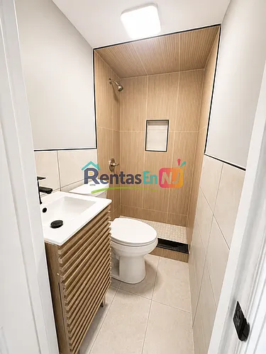 120 Washington Ave Photo 1