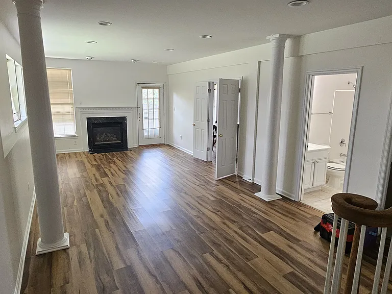 7156 Pennys Town Ct — Photo 1
