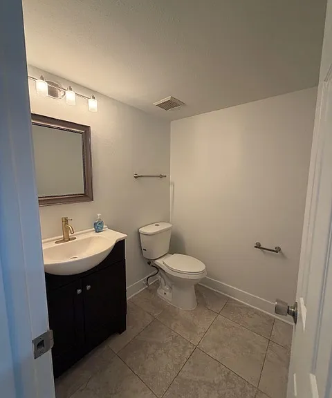 5106 Rosegreen Ct — Photo 8
