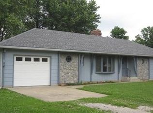 615 W 6th St, Appleton City, MO 64724