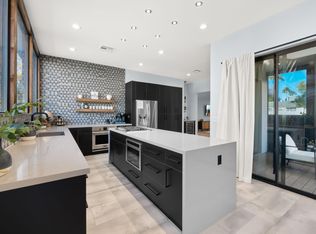 208 E Griswold Rd, Phoenix, AZ 85020