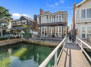 1016 E Balboa Blvd, Newport Beach, CA 92661