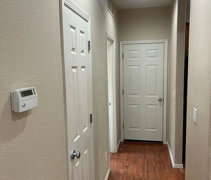 1008 SE Bacarra St — Photo 7