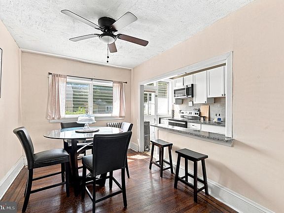 5th image of 344 N 10th St