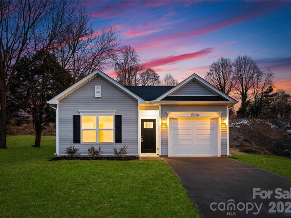 104 N Crigler St, Charlotte, NC 28216 property photo