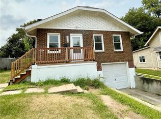 4024 10th St, Des Moines, IA 50313