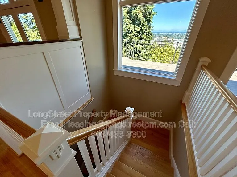 550 NW Alpine Ter — Photo 26