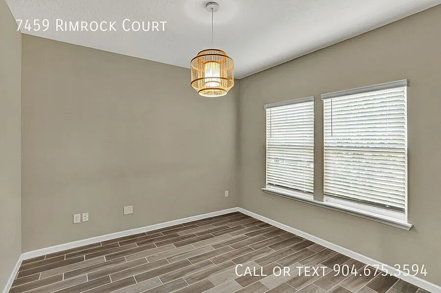 Spacious three-bedroom home in Longleaf available NOW! — Photo 4