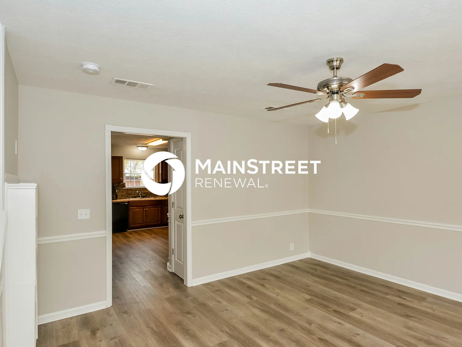 1005 Arlene Dr — Photo 2