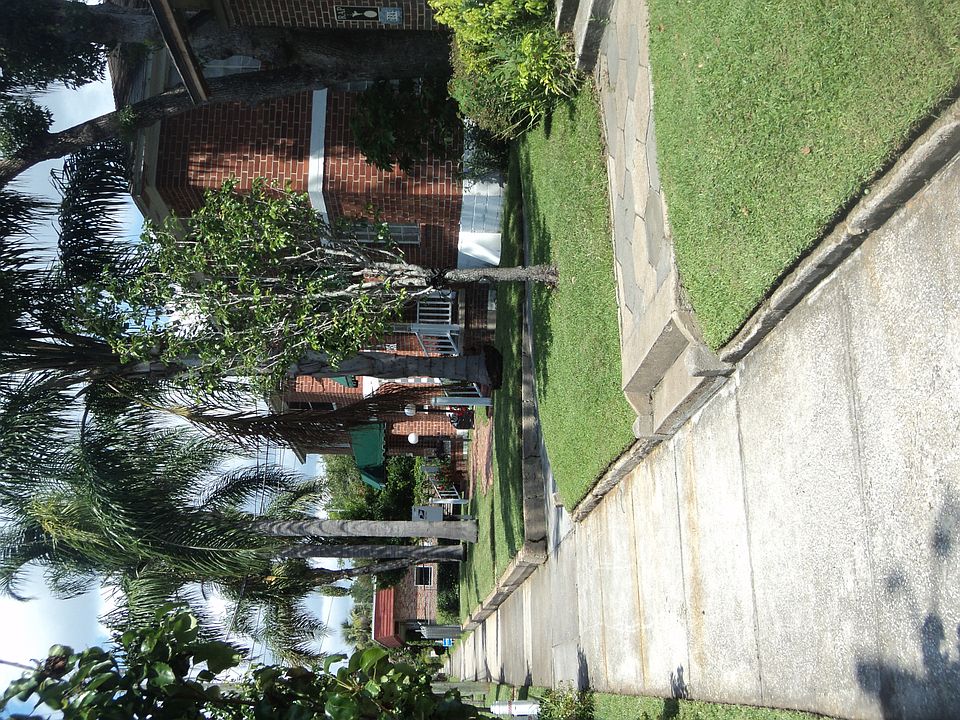 1st image of 2853 College St APT 4