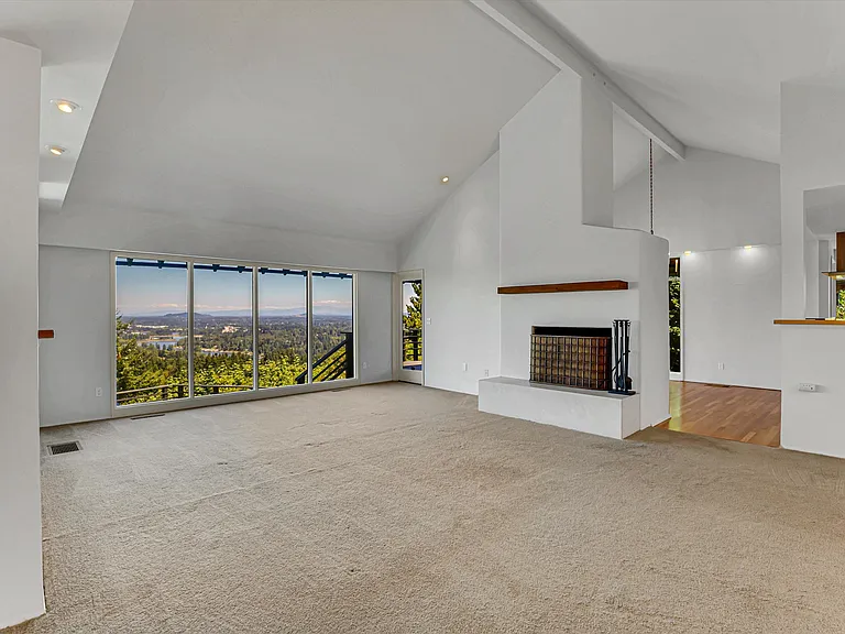17642 Upper Cherry Ln — Photo 9