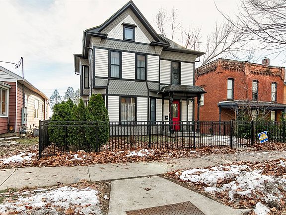 2nd image of 1730 Woodland Ave
