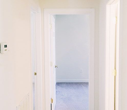 2nd image of 514 N Lunenburg Ave