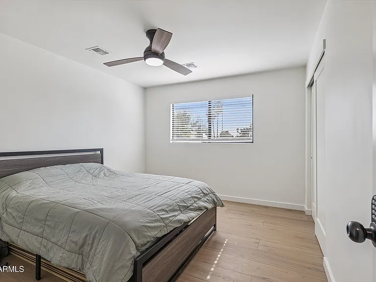 1726 N 74th Pl — Photo 19