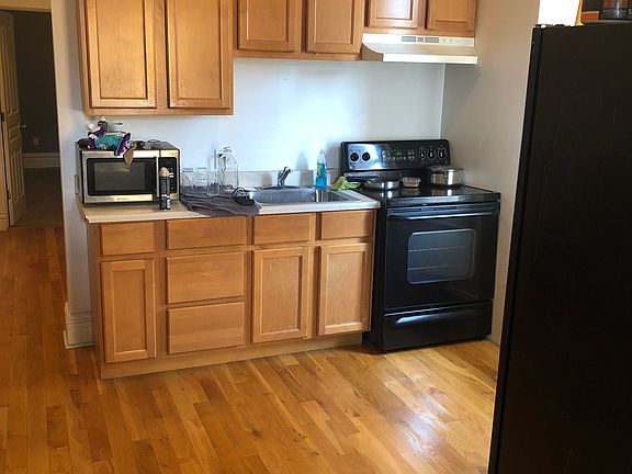 5th image of 2903-2905 Gasconade St #B
