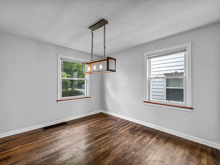 5505 South Blvd — Photo 13