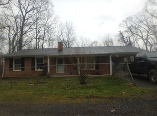 250 Scarlet Oak Dr, Harpers Ferry, WV 25425