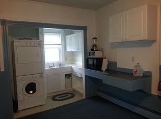 41 Mount Hope Ave #2, Bristol, RI 02809