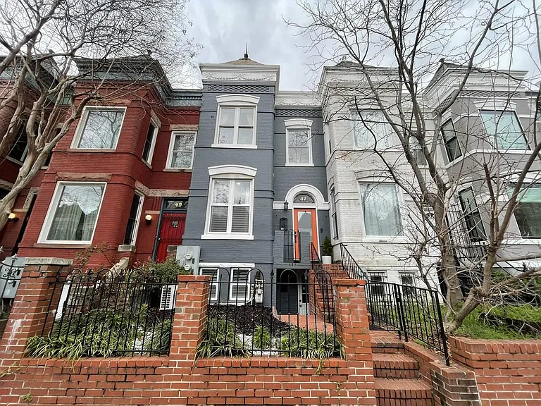 47 S St NW #B — Photo 1