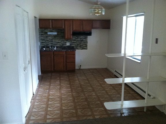 4th image of 149 N Seiberling St