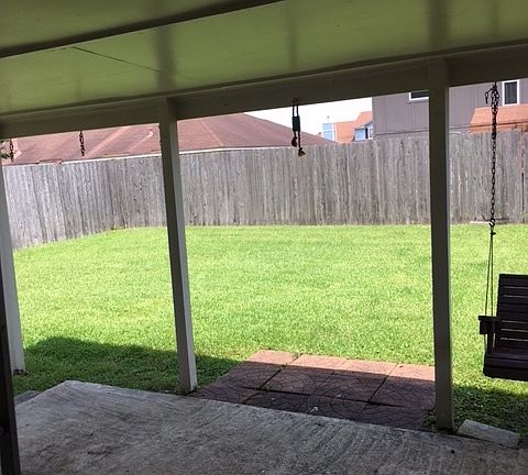 4th image of 2101 Breckenridge Dr